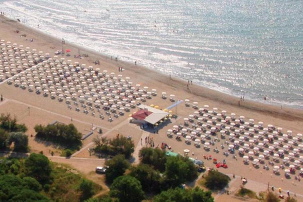 Arco Bungalow Eraclea Mare Ngoại thất bức ảnh